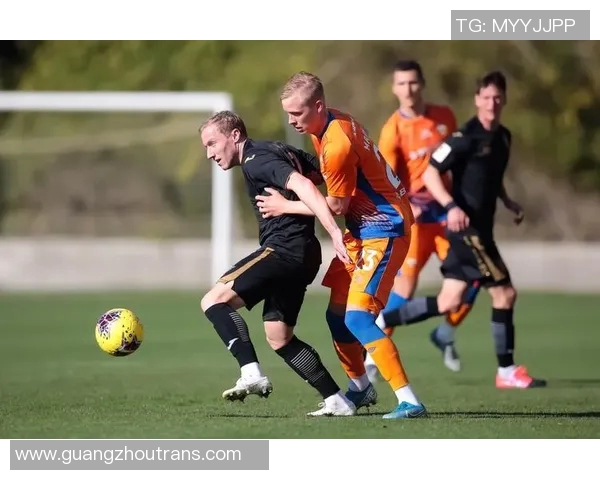 乌法与流浪者的较量:一场足球激情碰撞的精彩对决与战术分析 乌法与流浪者的较量:一场足球激情碰撞的精彩对决与战术分析