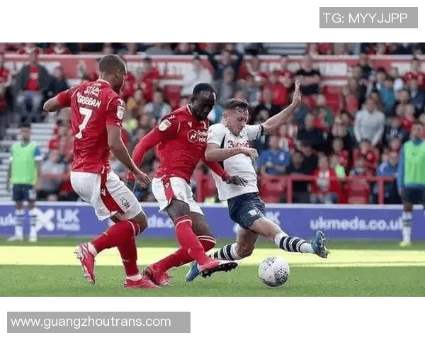 布雷斯特与欧塞尔精彩对决比分揭晓赛季走势分析