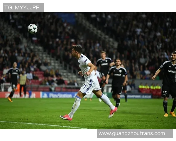 巴迪与卡拉巴克激战正酣谁将成为本场比赛的胜者