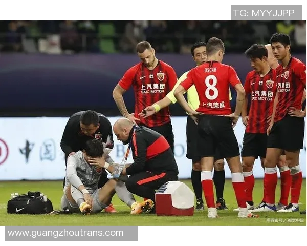 上港与全北激战回顾精彩录像重温比赛瞬间与精彩进球分析