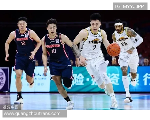 广东队与八一队的精彩对决回顾及赛后分析 广东队与八一队的精彩对决回顾及赛后分析